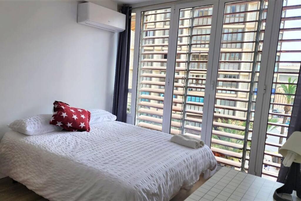 Apartamento En La Rambla Centro Alicante C Exterior foto